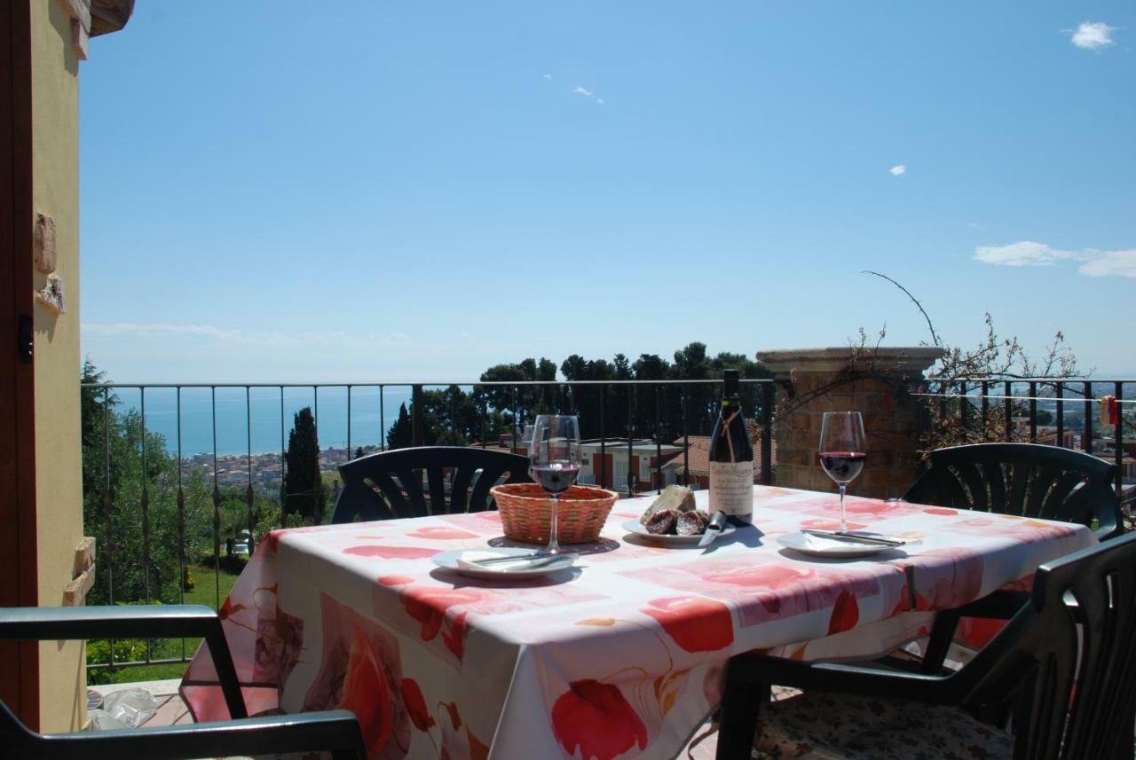 Bed & Breakfast Latteletto Tortoreto Buitenkant foto